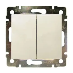 Выключатель 2-клавишный Legrand VALENA CLASSIC, скрытый монтаж, слоновая кость, 774305